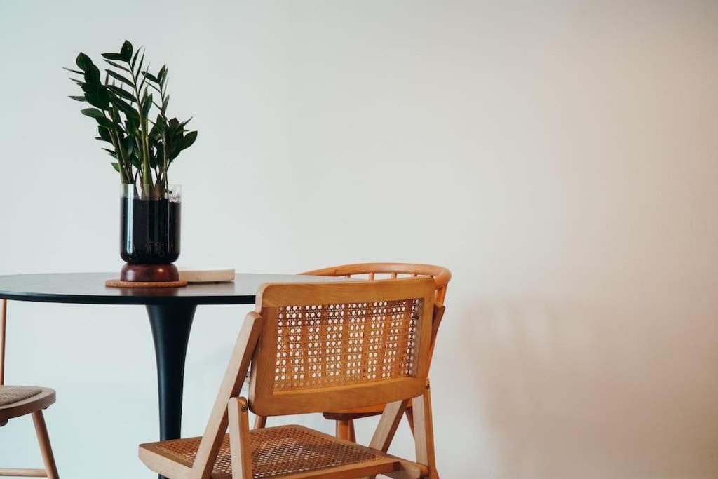 Charming Apartment In Keramikos Athens Ngoại thất bức ảnh